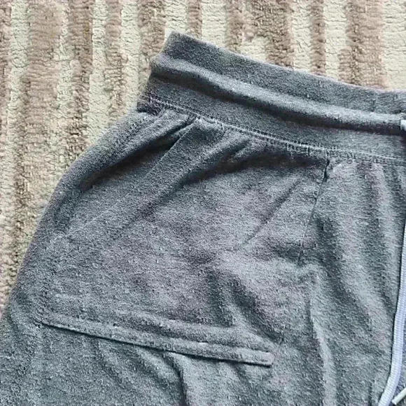 Sweater Shorts - Picture 2 of 4